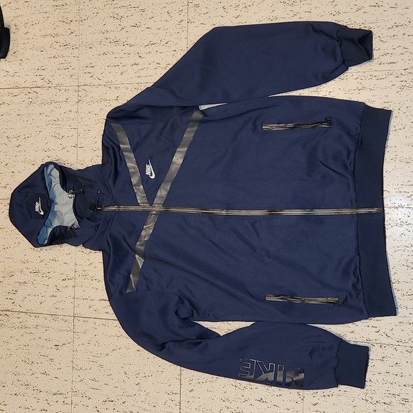 Nike Embroidered Full Zip Sweater - Picture 1 of 7